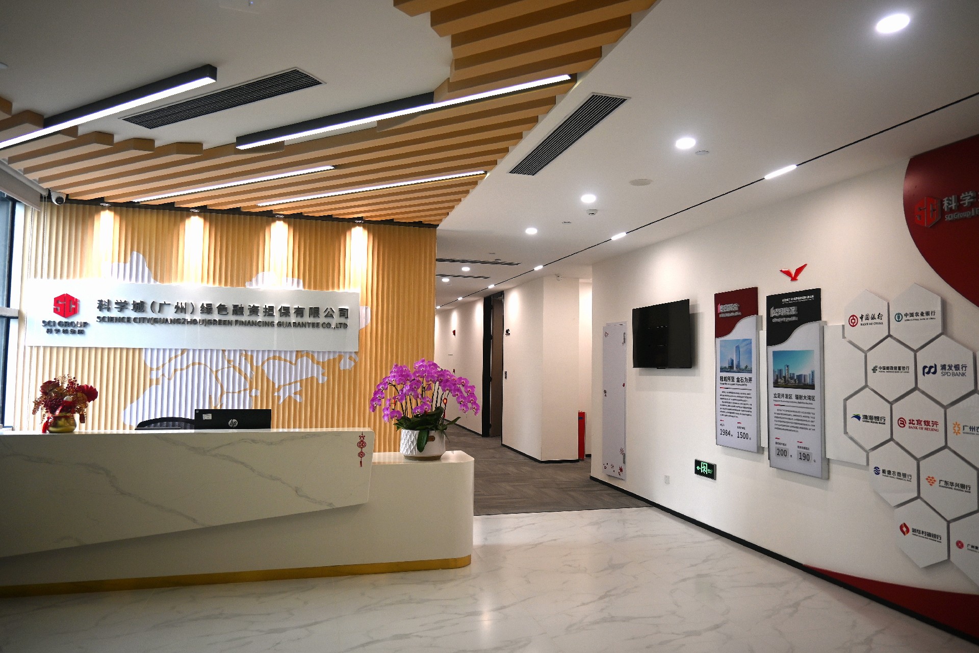 1742201236182890.jpg 5c09a428c566ce3d120270e390f975f.jpg